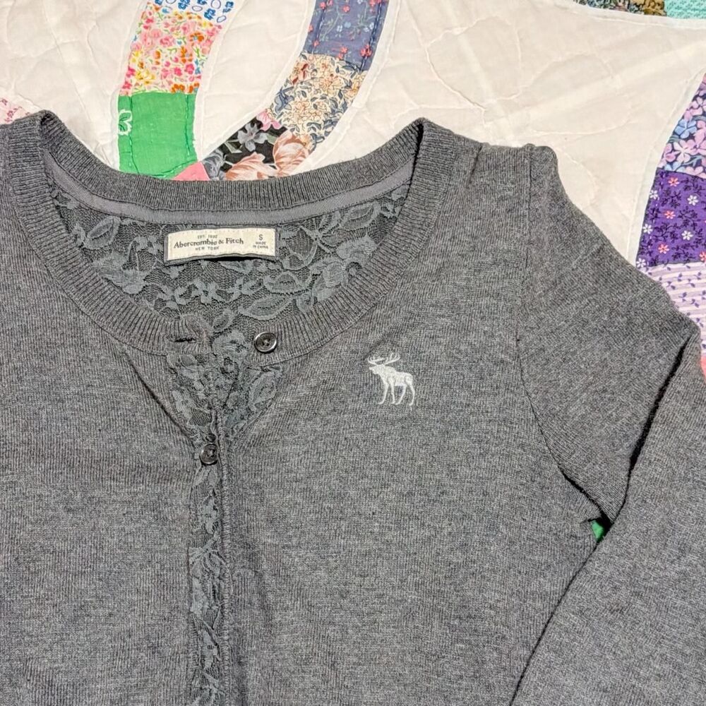Abercrombie and fitch y2k lace cardigan